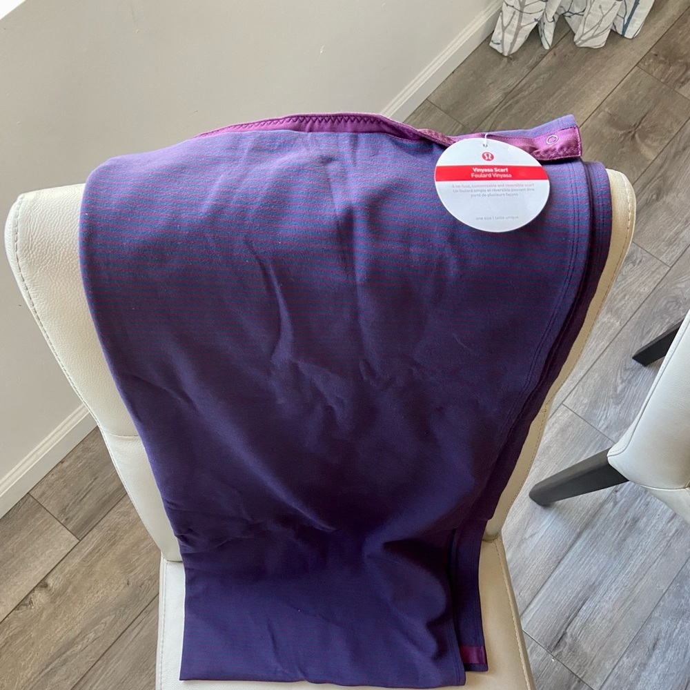 NWT LULULEMON Vinyasa Scarf